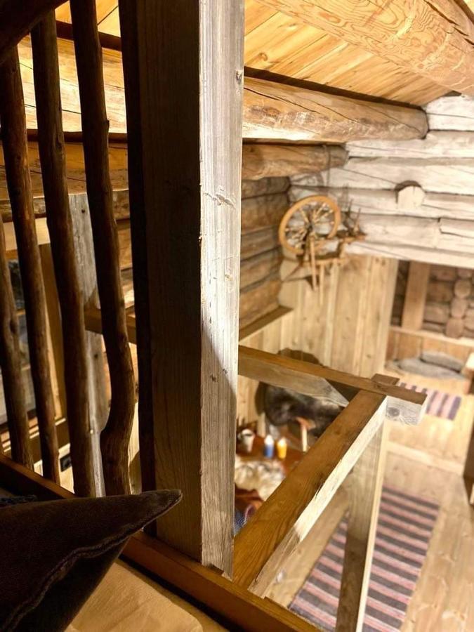 Sauefjoset - Idyllisk Gardstun Fra 1800-Tallet Skjåk エクステリア 写真